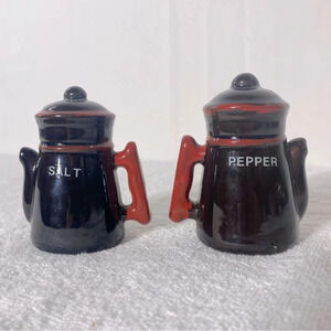 Vintage Brown Red Ceramic Mini Coffee Pot Salt & Pepper Shakers